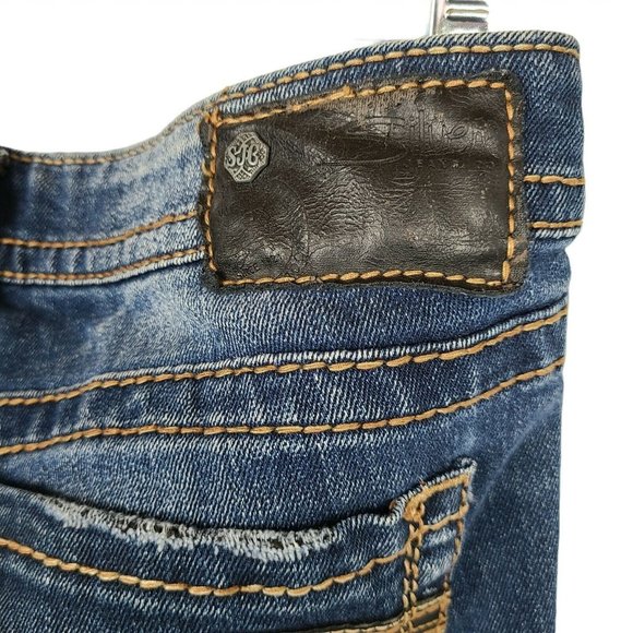 Silver Women's Bootcut Jeans Size 28x33 Distressed - Picture 7 of 12